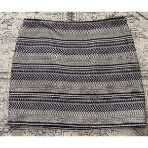 Banana Republic Womens Navy Skirt Size 12 Woven Textured Short Lined Side Zip